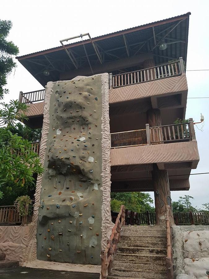 Chart Trip Resort Nakhonratchasima Exteriör bild